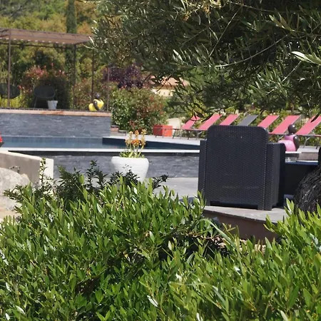 Les Jardins De Santa Giulia - Charmante Dhte Gasthof