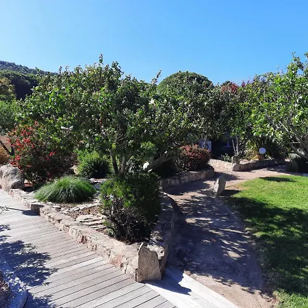 Les Jardins De Santa Giulia - Charmante Dhte 게스트하우스